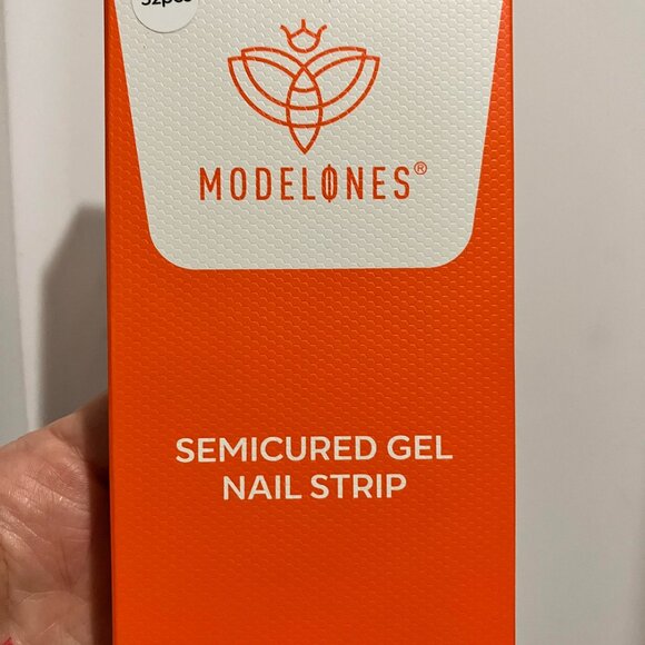 Semi Cured Gel Nail Strips 32 pcs Sheer Gel Polish UV Be a dashing diva - Picture 5 of 5